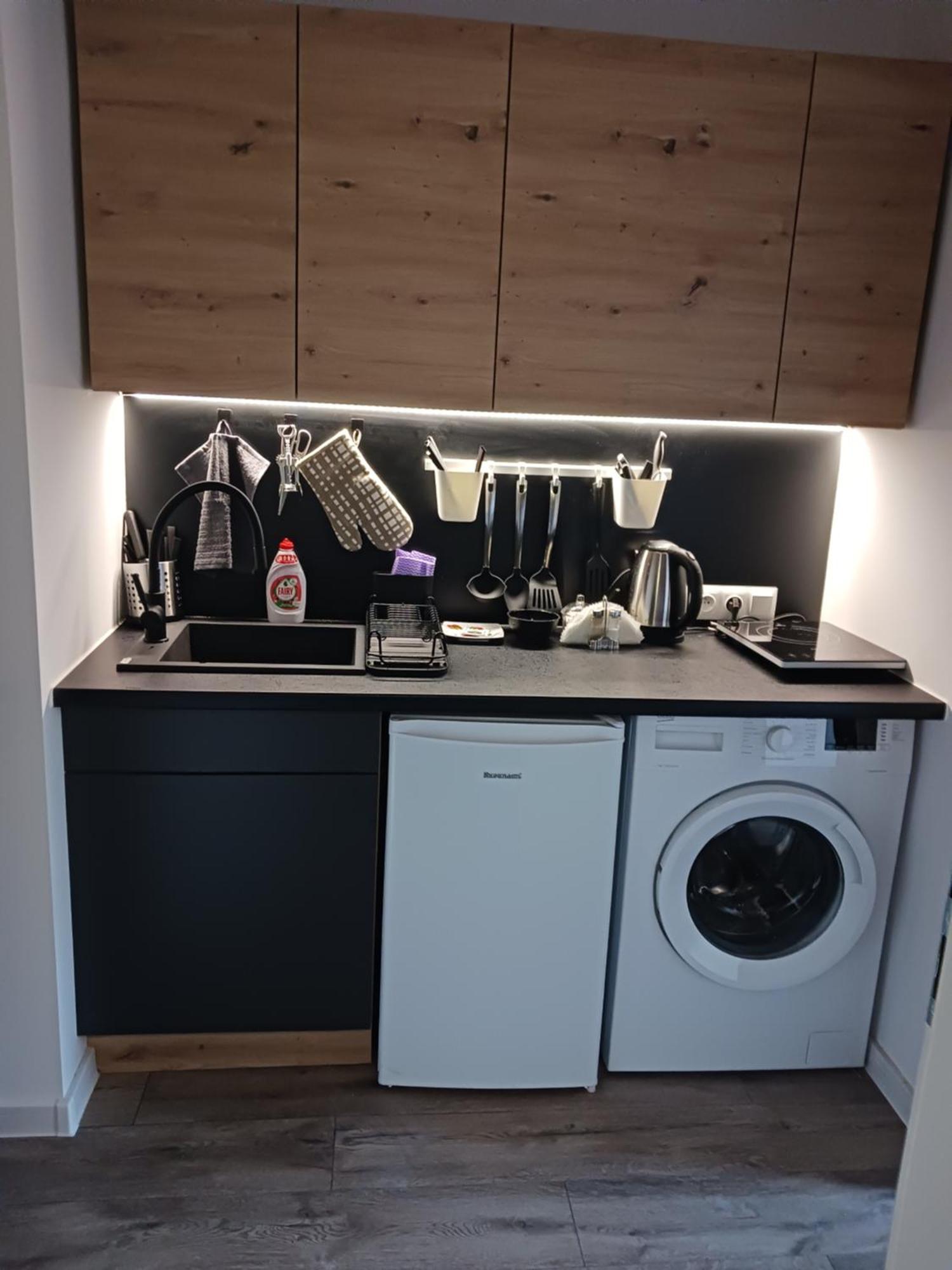 Apartamenty Marco 3 Przy Dworcu-Stare Miasto-Super Wi Fi Краків Екстер'єр фото